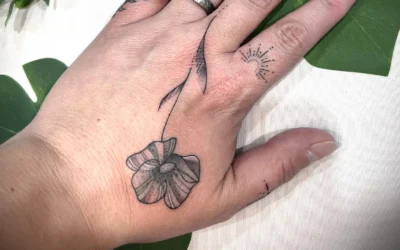 Tatouage main : idées, inspirations et conseils (2026)